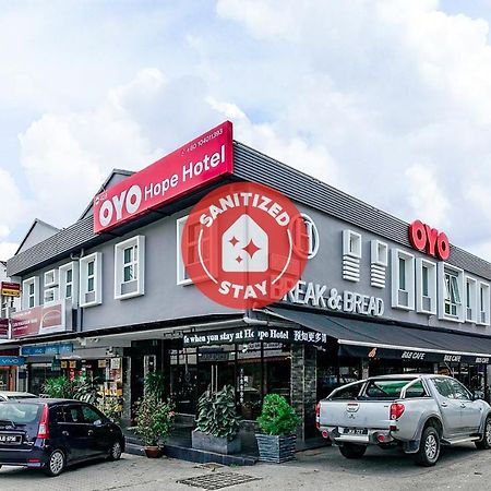 Hope Hotel Джохор Бахру Екстериор снимка