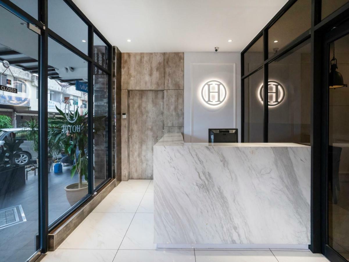 Hope Hotel Джохор Бахру Екстериор снимка