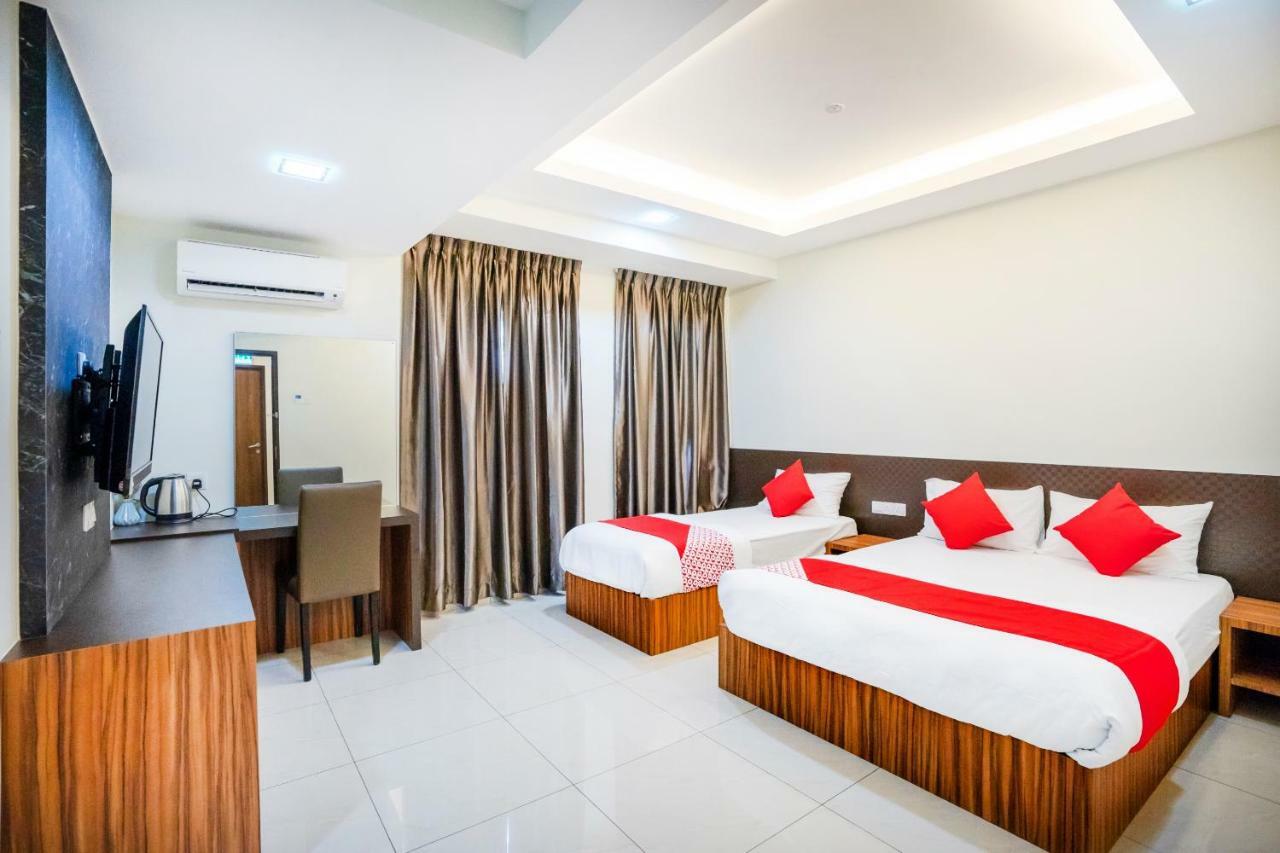 Hope Hotel Джохор Бахру Екстериор снимка