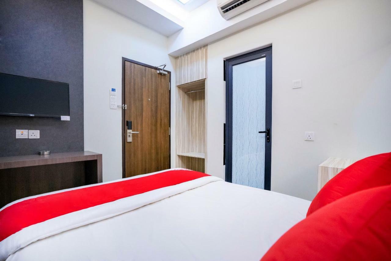 Hope Hotel Джохор Бахру Екстериор снимка